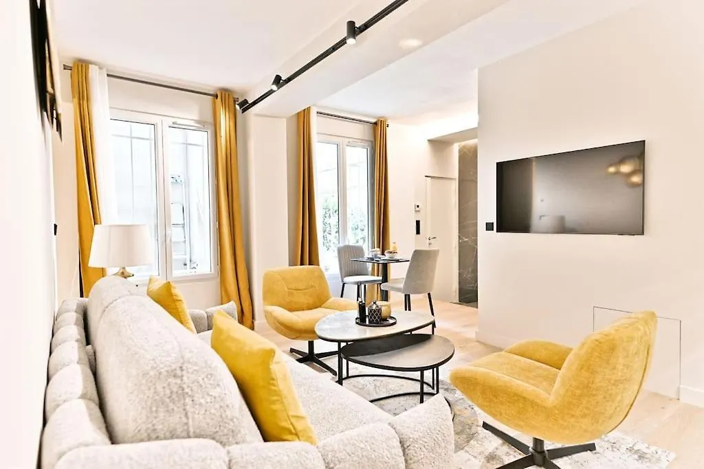 Daire Magnifique #miromesnil #monceau #paris Paris